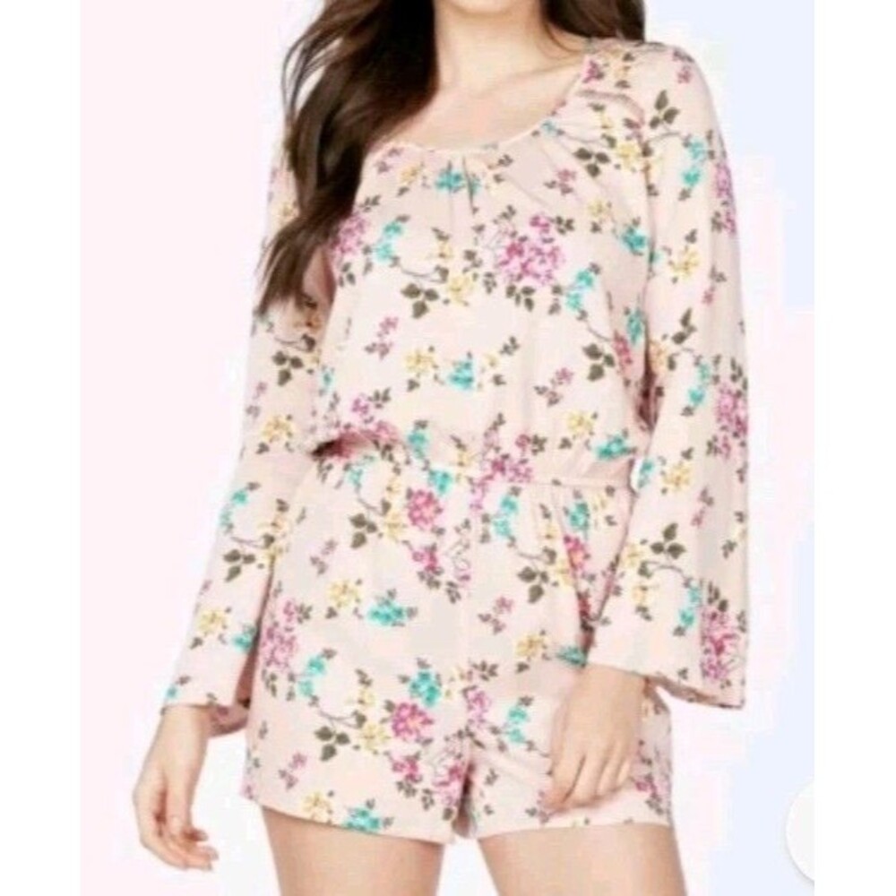 JustFab Bell Sleeve Romper Blush Size Small Long Sleeves